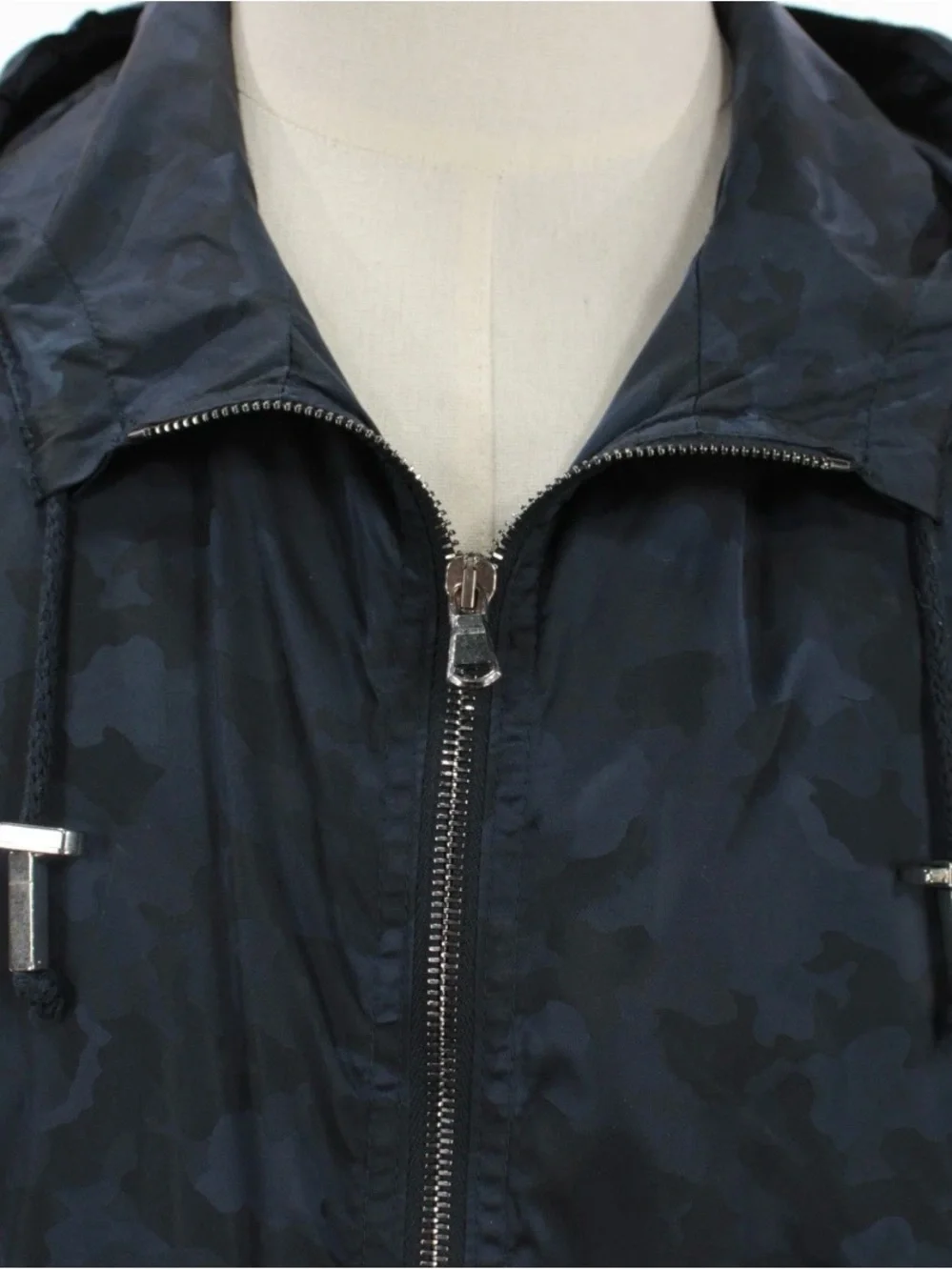 Eleventy Full Zip Windbreaker Jacket Size L in Blue Camo